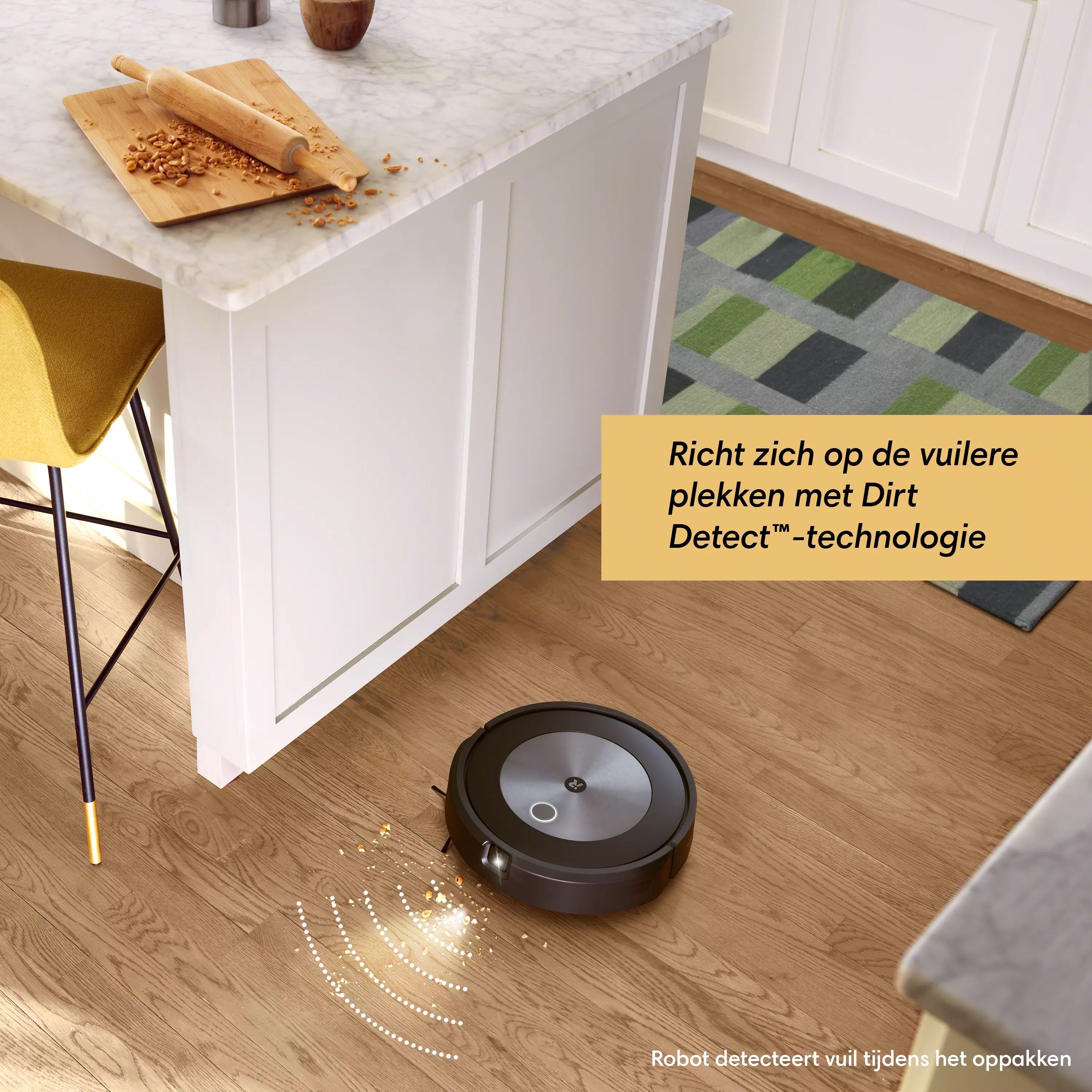 Roomba® j7+ zelflegende robotstofzuiger met Clean Base® | iRobot®