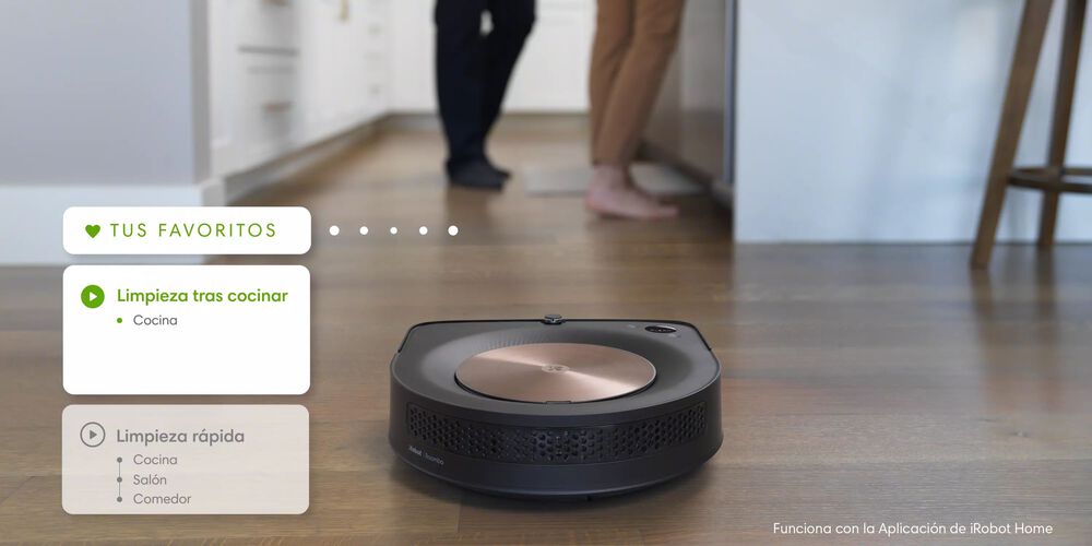 Un robot Roomba siguiendo un programa
