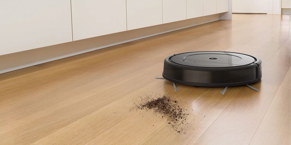 Een Roomba in een keuken
